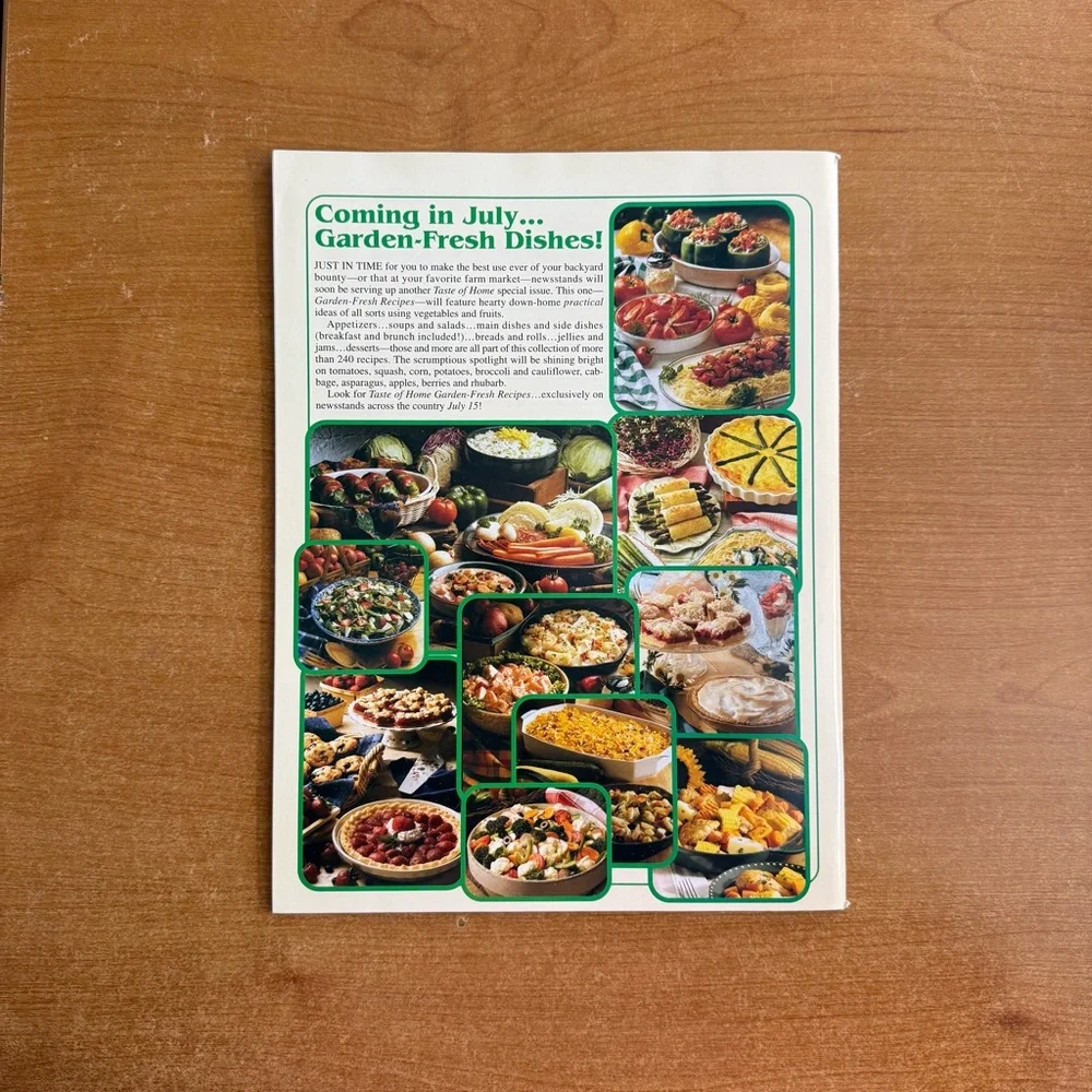 Taste of Home‎ Country Cooking Recipe Collection with Green and Yellow Accents
